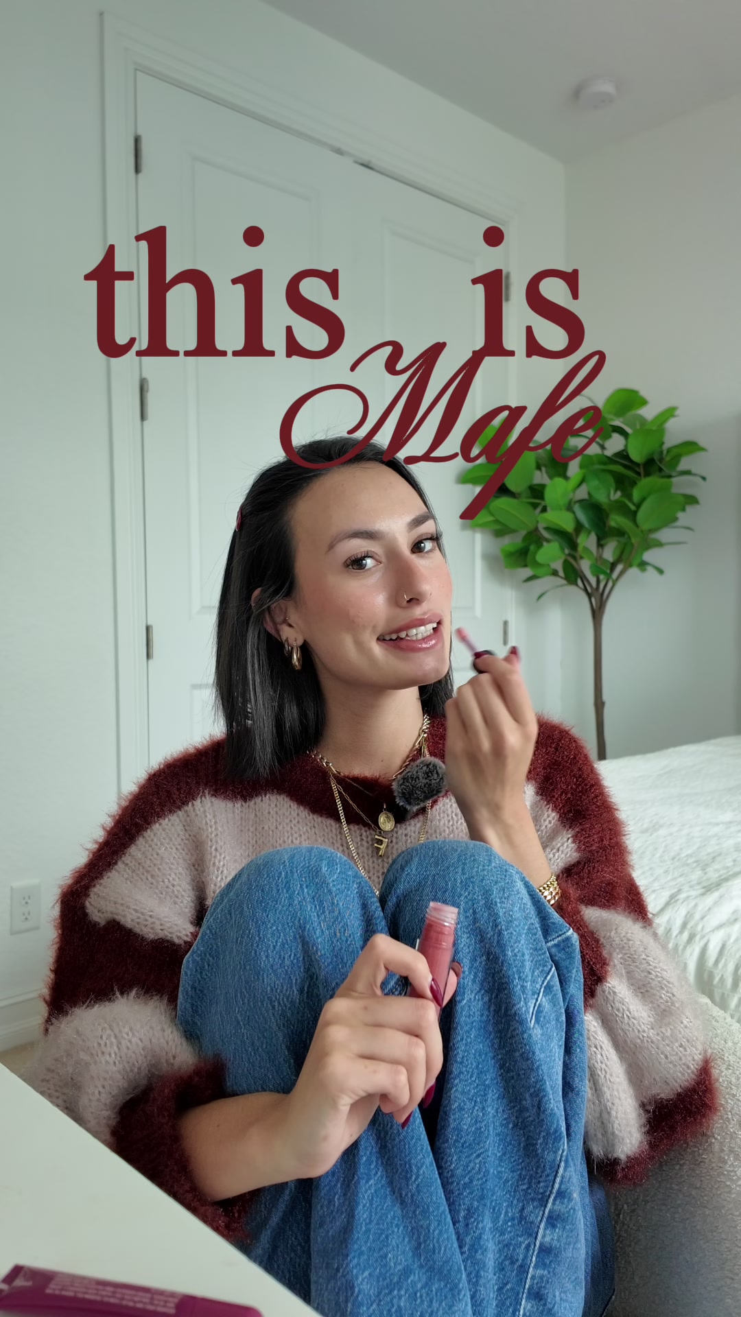 Video by Mafe Anzures